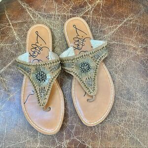 LIBBY EDELMAN gold beaded leather sandals 9 1/2 M